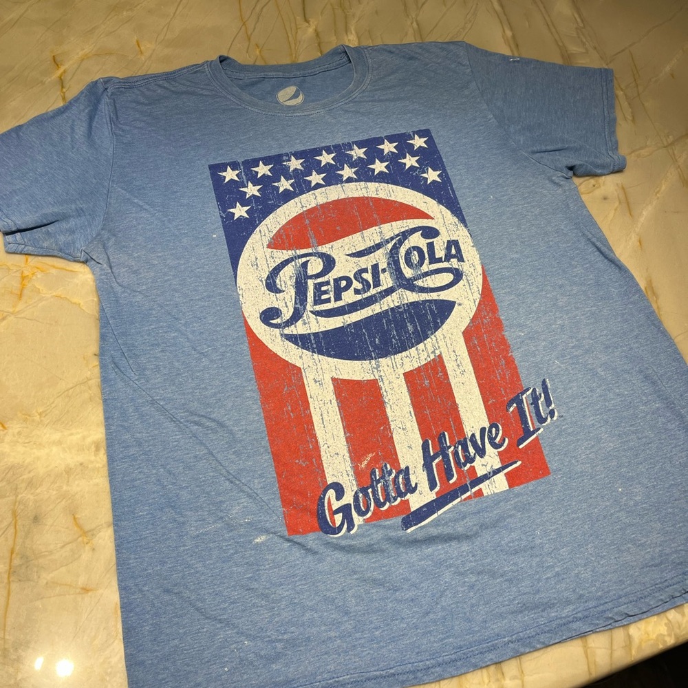 2019 Pepsi - Large Lightweight T-shirt - faded blue